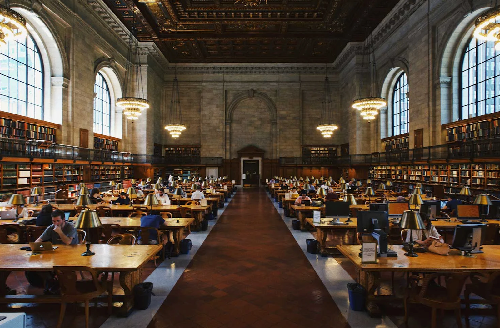 哈佛法学院（Harvard Law School）